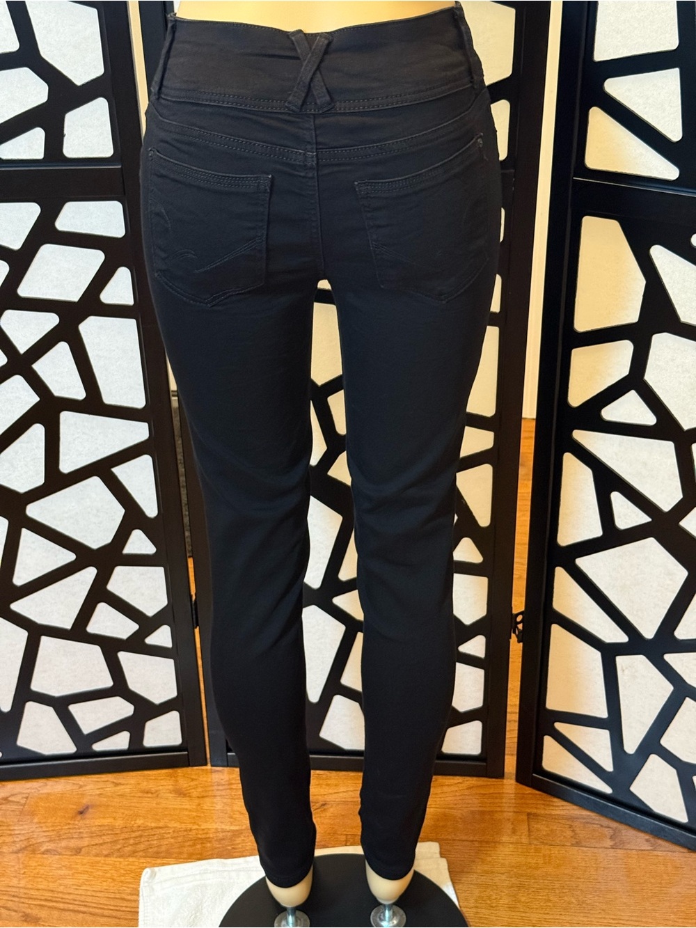 Wallflower Black High-Rise Skinny Jeans - Picture 2 of 7